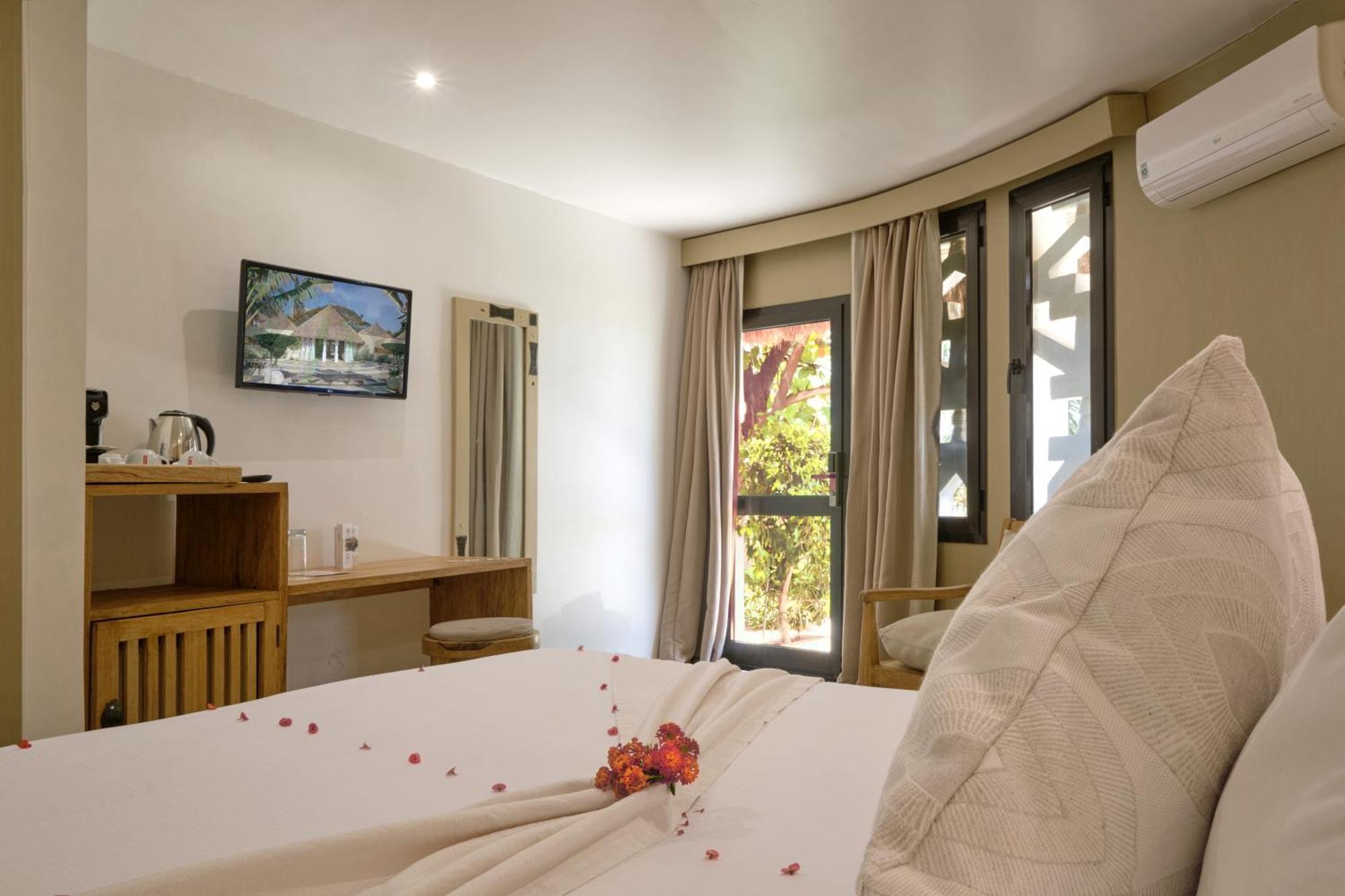 Hotel Royam Saly Portudal Eksteriør billede