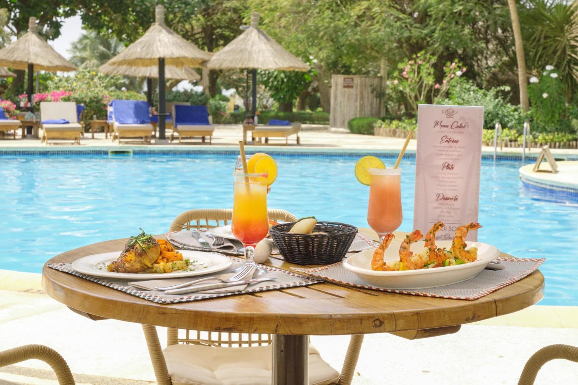 Hotel Royam Saly Portudal Eksteriør billede